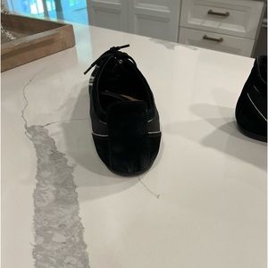 Mens Louis Vuitton sneakers good condition